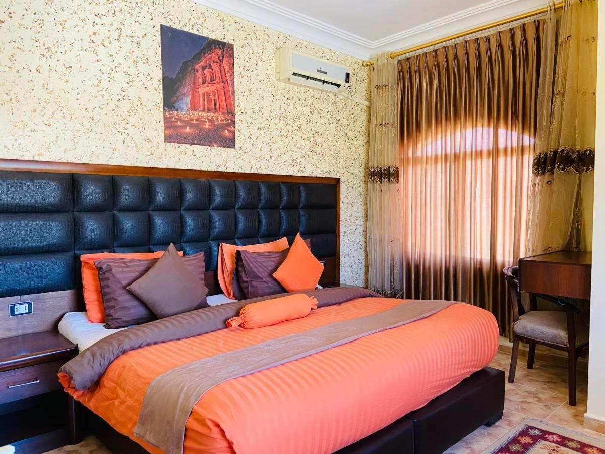 Anbat Midtown Hotel Wadi Musa Eksteriør bilde