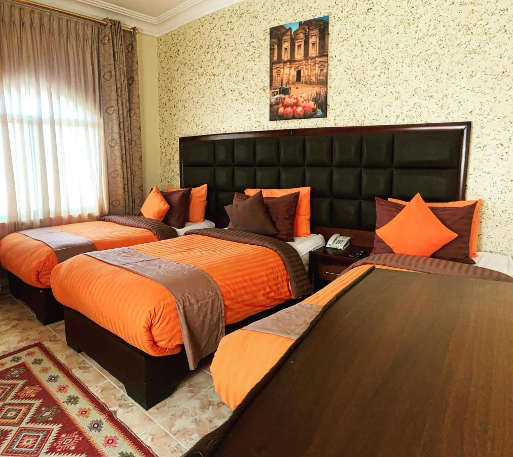 Anbat Midtown Hotel Wadi Musa Eksteriør bilde