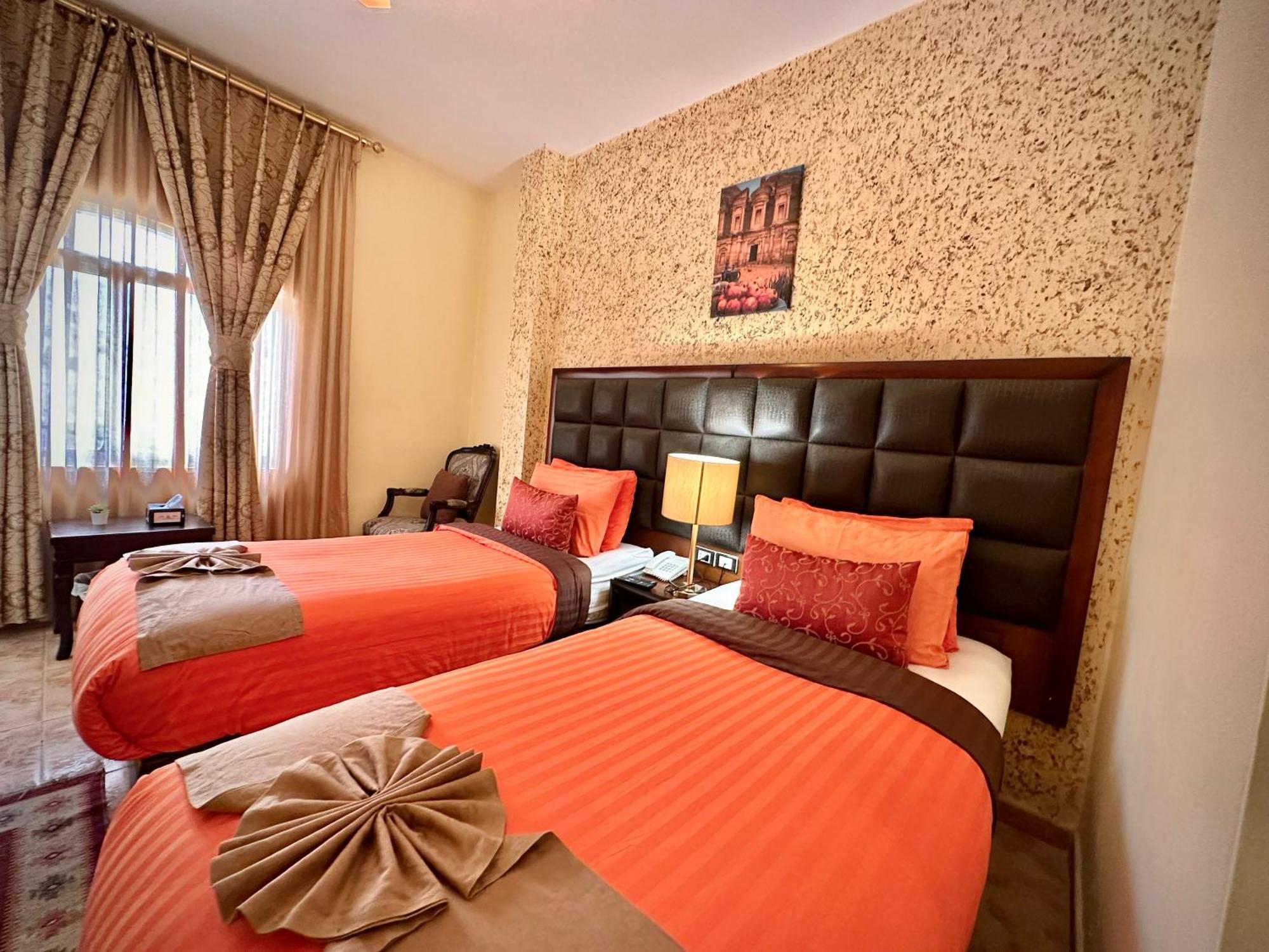 Anbat Midtown Hotel Wadi Musa Eksteriør bilde